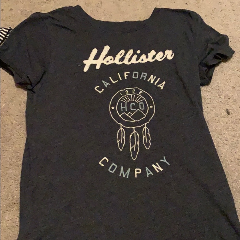 Hollister shirt